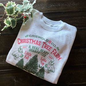 Christmas sweater 🌲 new without tags (bundle & save ✨)